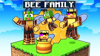 Having A BEE FAMILY In Minecraft