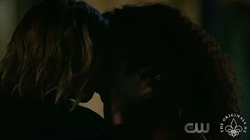 Does Freya and Keelin get together?