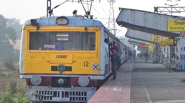 Howrah-Barddhaman Main Line EMU Local Train Arrive & Departing Simlagarh Station | Eastern Railways