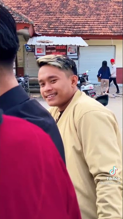 Story Wa Tik Tok Lagu ipank Wali Band Jangan Tuduh Aku,Cover Septi Anak Nya Mang Kemi Rt 2040.