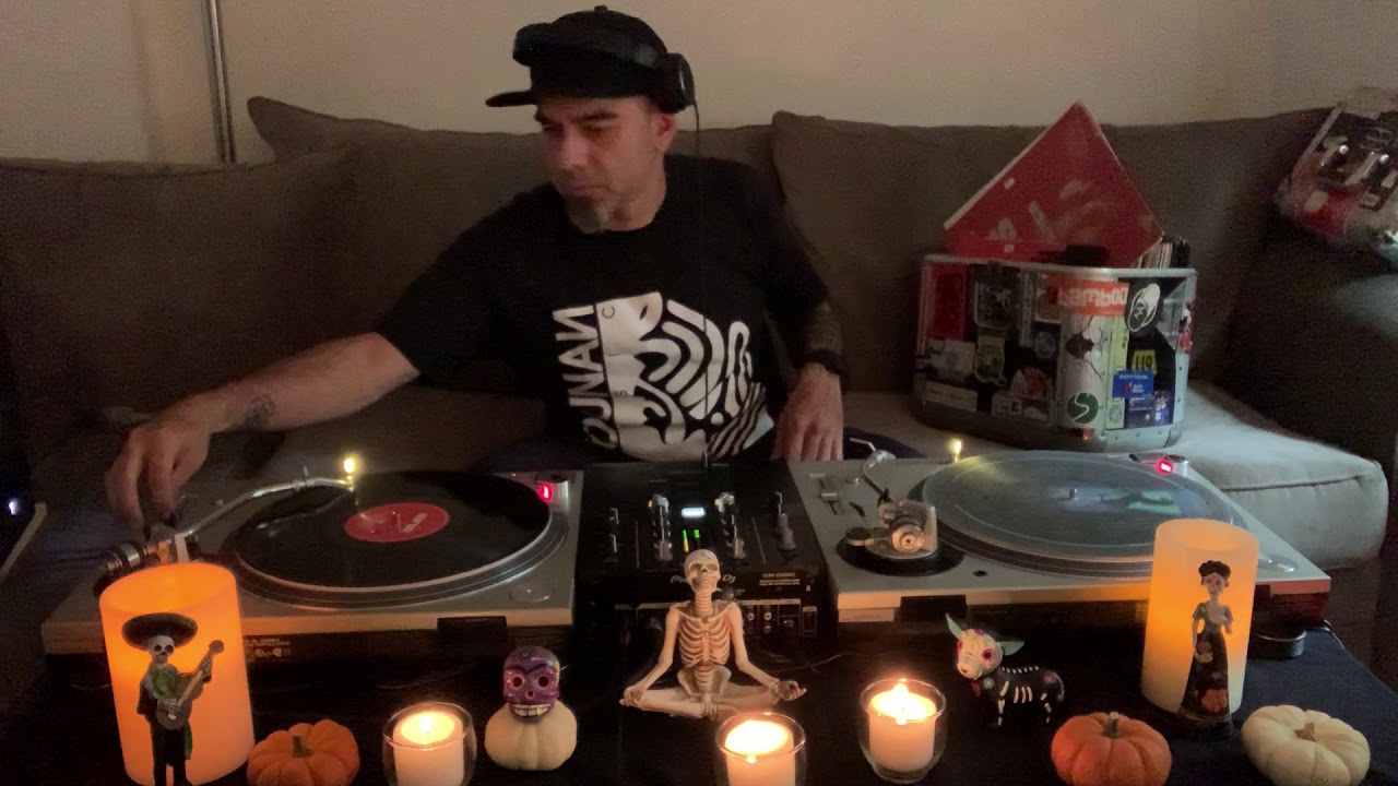 [Crate Digging 6] Saeed Younan Tech House / Deep Tech Live Stream from Living room