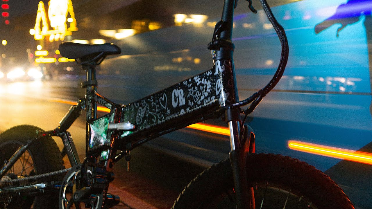 日本では4台限定！ CR Fashion Bookがメイトバイクをストリート仕様に 