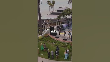 NEW THIS YEAR - Purchase a VIP ticket for early access to the venue, exclusive bites and sips from