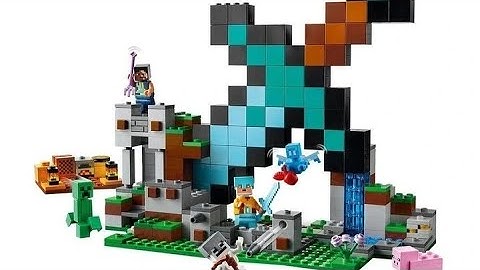 The Sword Outpost LEGO Minecraft (21244 Speed Build)