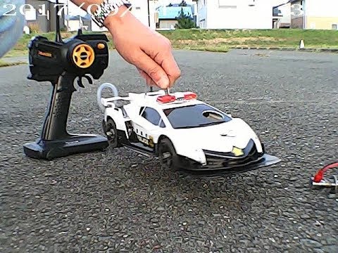 Thb 最強すぎるにもほどがある警視庁パトカー ランボルギーニ ヴェネーノ 似 Youtube