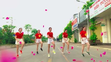 bài đồng diễn Như có Bác Hồ trong ngày vui đại thắng . nguồn :trần cường