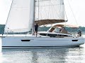 2019 Wauquiez 42 Pilot Saloon Walk Through