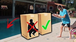 NON BUTTARE la PERSONA nella SCATOLA in PISCINA CHALLENGE (*rischioso*)