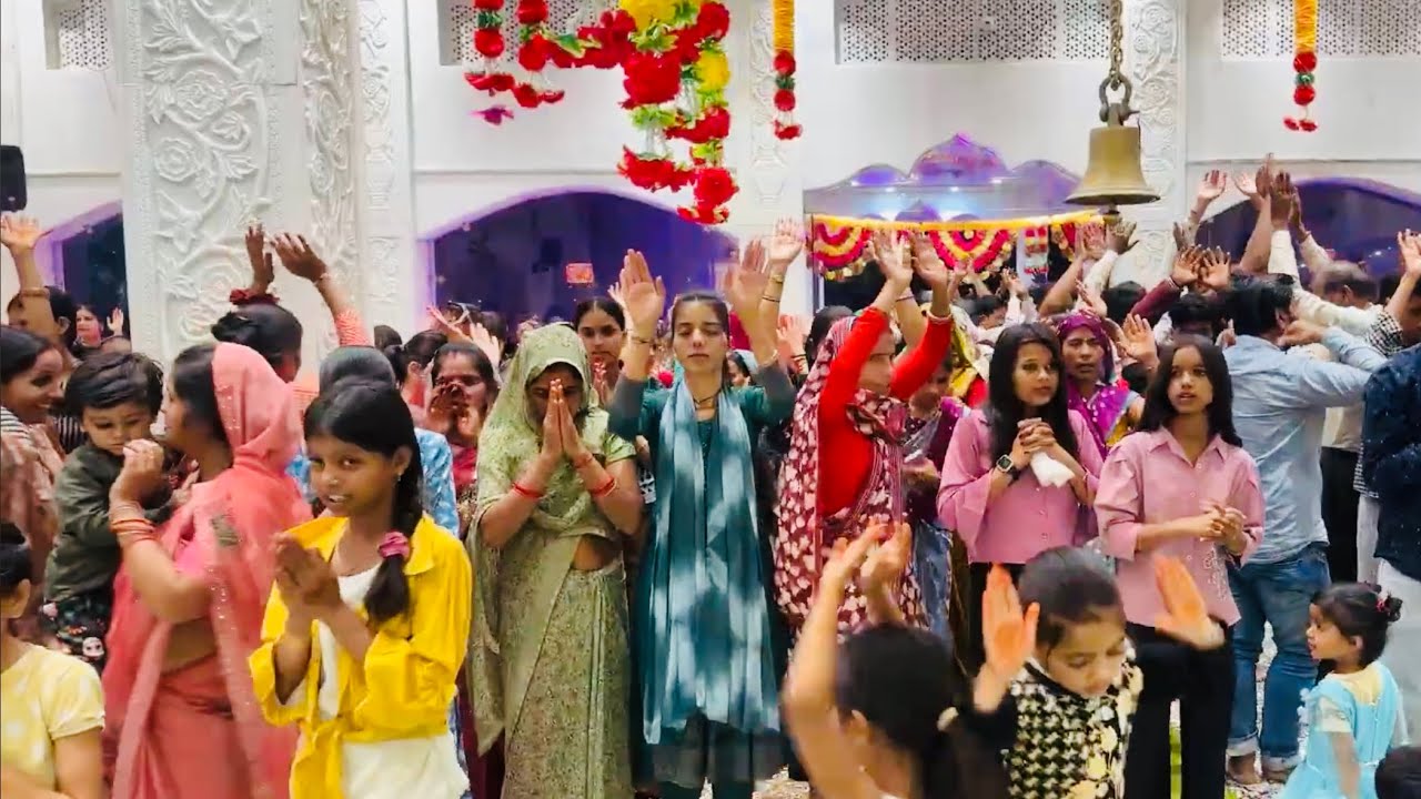 आज दिनांक 01.03.26 समपूर्ण आरती दर्शन राधे राधे 🙏