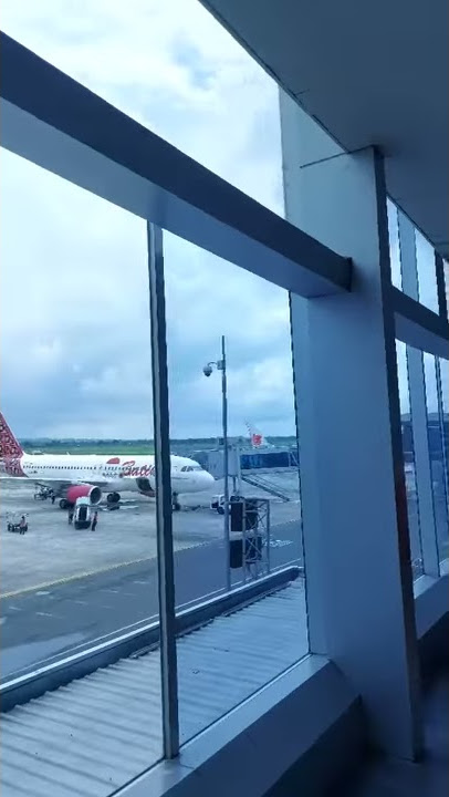 Prank Temen Kamu Seakan Lagi Di Bandara