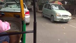 Delhi tuk tuk madness by Fiona Cairns 42 views 6 years ago 54 seconds