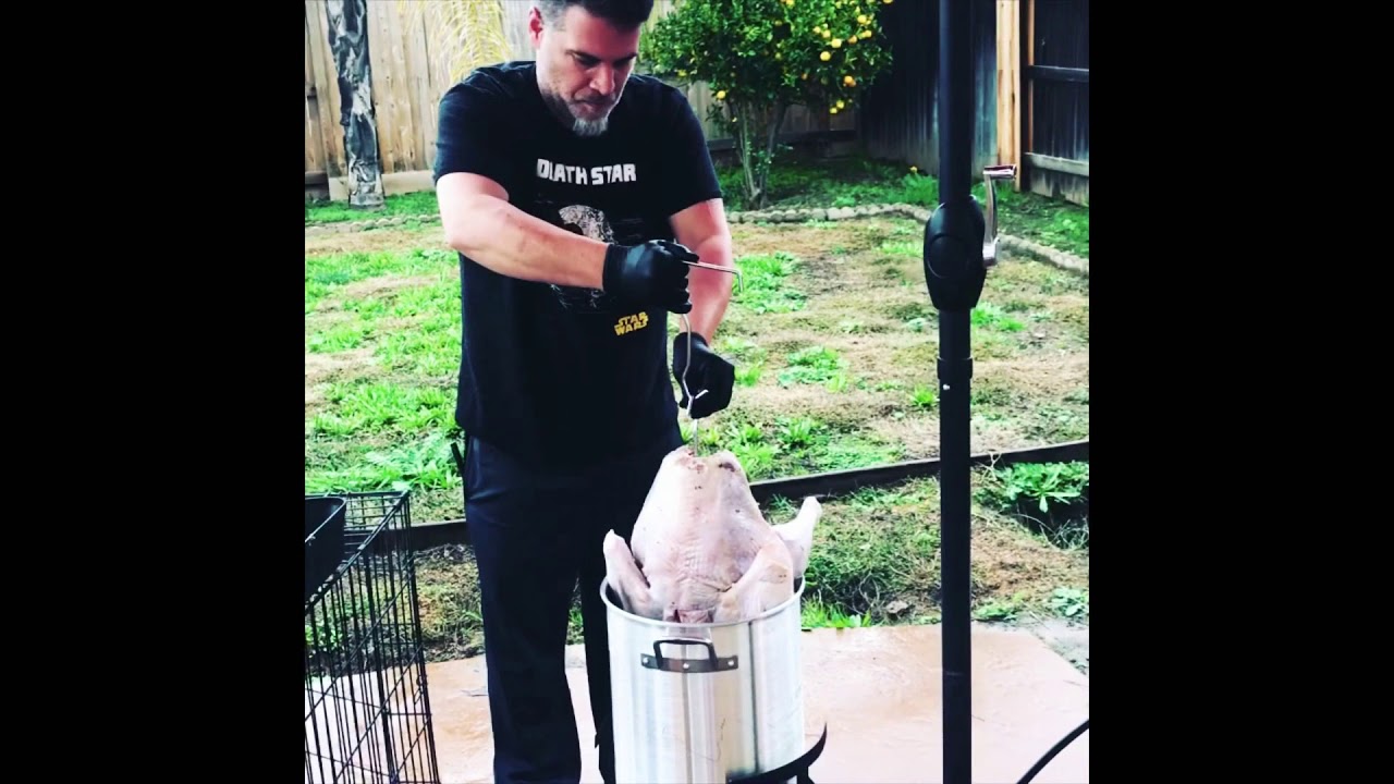 The Best Way To Deep Fry A Turkey In Peanut Oil For Any Holiday. YouTube
