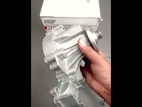 TOYOTA HIACE KDH VIGO CAB 1KD 2KD Water Pump NPW JAPAN