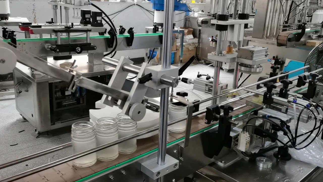 XYZ Automatic four heads hot sauce bottle filling machine