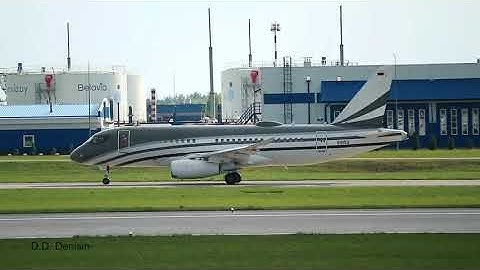 Máy bay sukhoi superjet 100 bán đuwọc bao nhiêu cái năm 2024