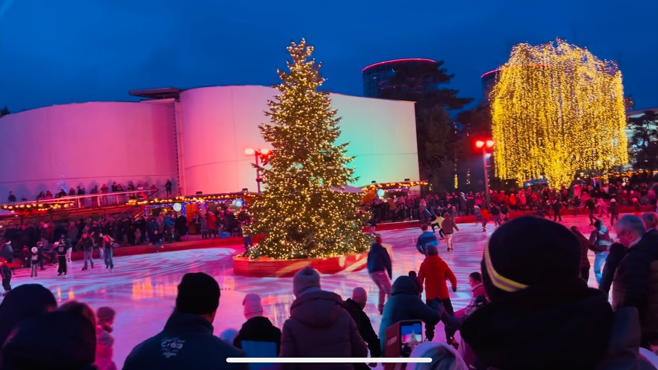 ❄️🏂Ice Skating in Autostadt Wolfsburg, Schlittschuhbahn 🇩🇪❤️ 