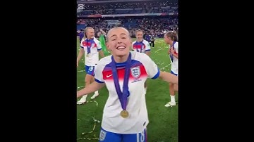 The first time was so nice she had to do it twice #trending #football #womensfootball #memes #fyp 