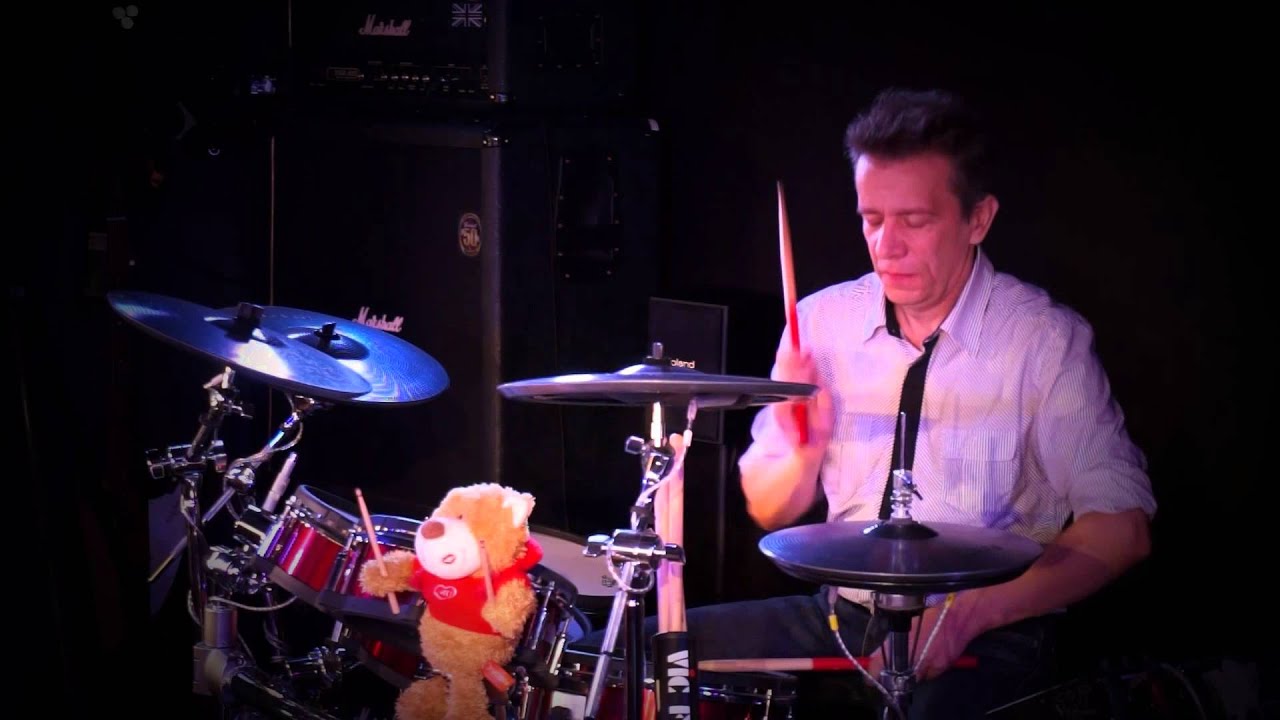 Кавер-версия песни "Manipulator" группы A.C.T (2004) HD