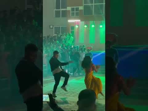 Couple dance ||