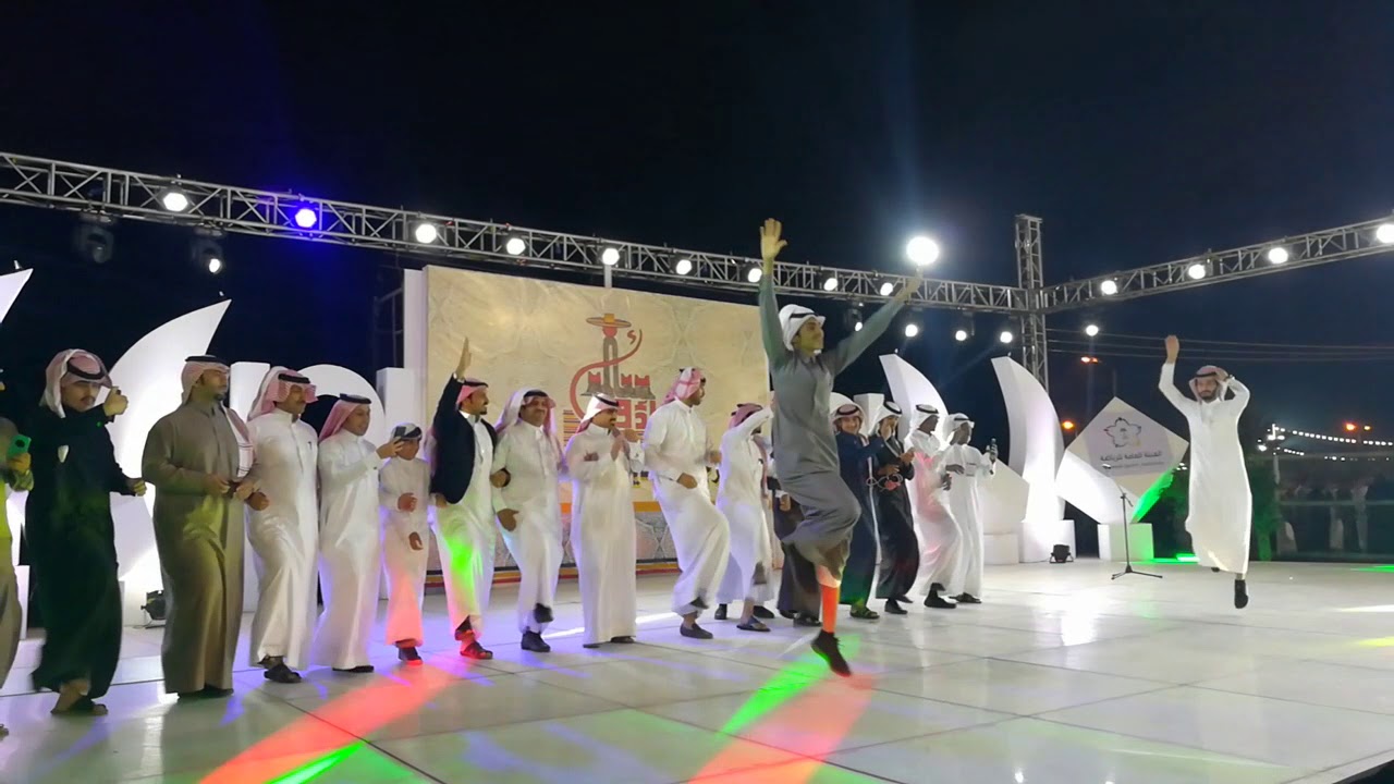 مشاركة الاعلاميين العرضة الجنوبية  مع ابو حور عبدالسلام الشهراني في مهرجان محايل ادفا 1439