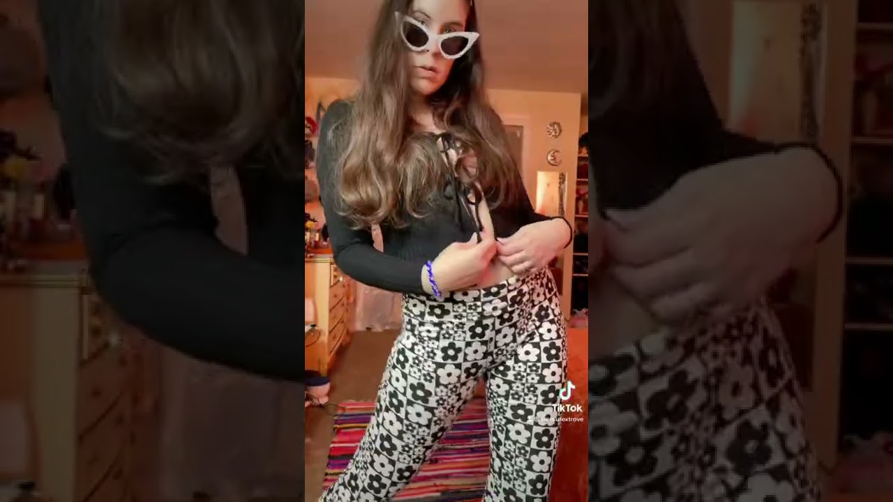 Just a little groovy outfit to start the weekend off. 