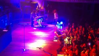 Download Lagu Love ain't no stranger Whitesnake Newcastle 13/6/11 MP3