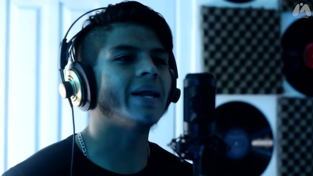 LARZ - Una botella de ron | Inside Music Sessions #02