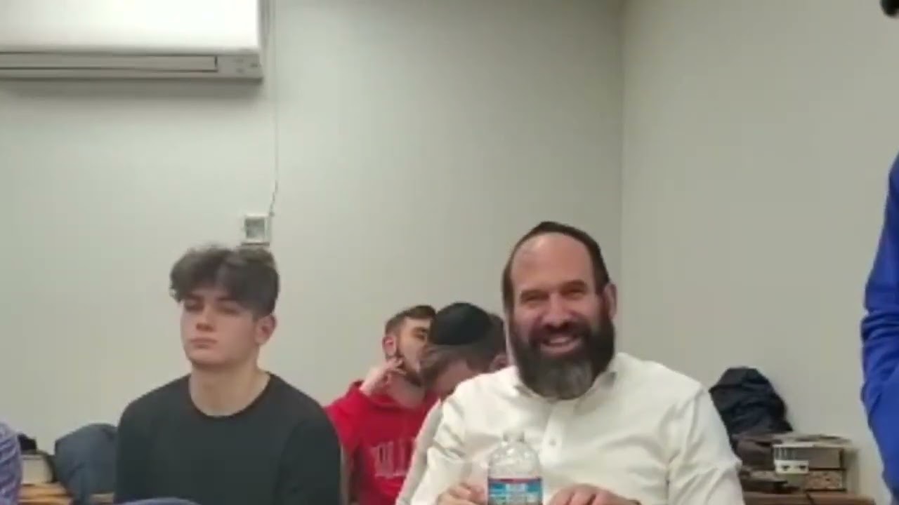 Rabbi Daniel Kalish: Why does it say ״מיזו נדרתה״ in the Waterbury Yarmulke