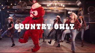 Owly’s country music debut!