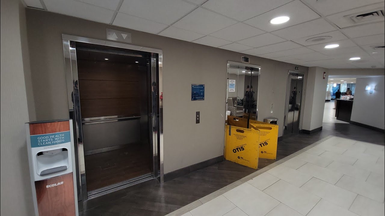 Nice Mod Dovis Hydraulic Elevators Hilton Long Island, Melville, NY