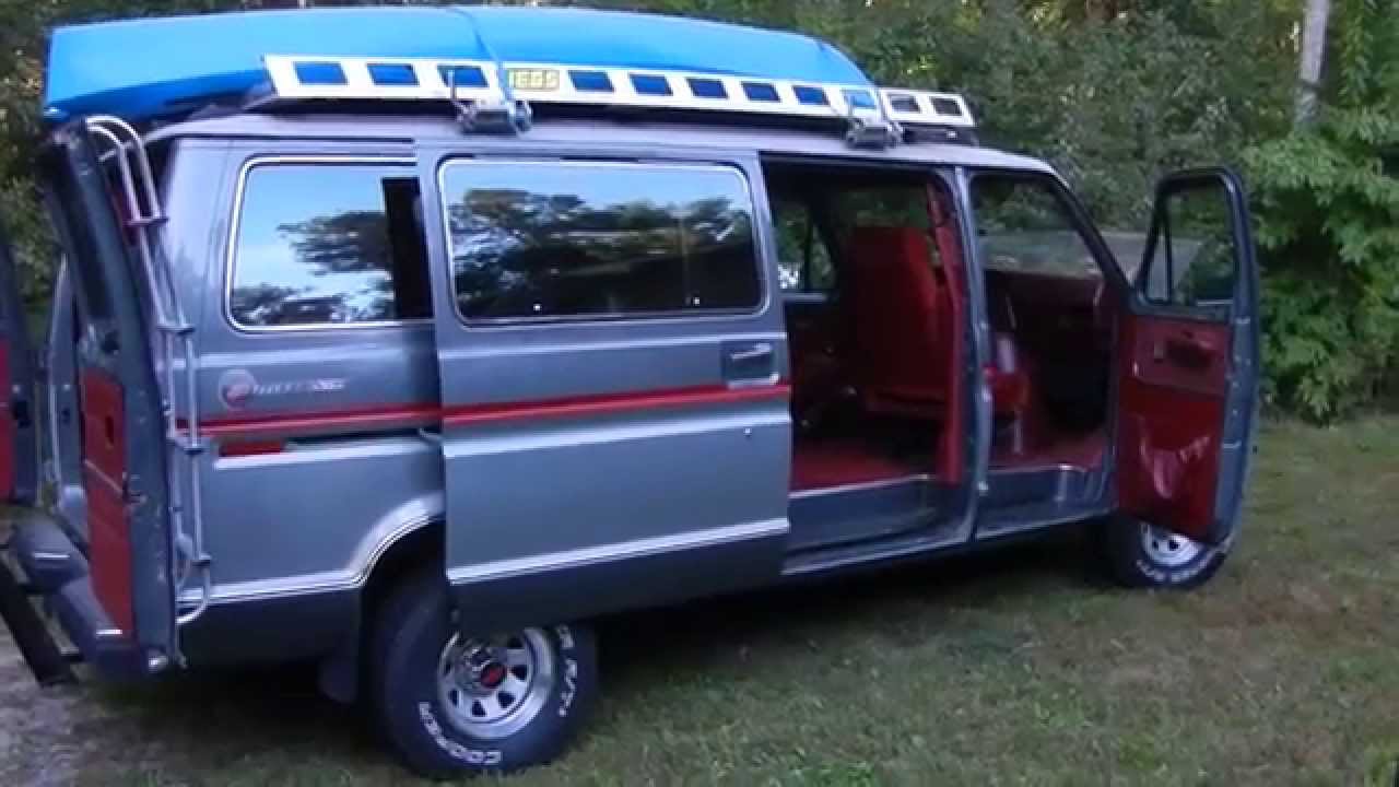 1988 Ford Club Wagon Adventure Van