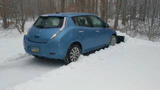 Nordic auto plow review with Nissan LEAF. EV plowing!