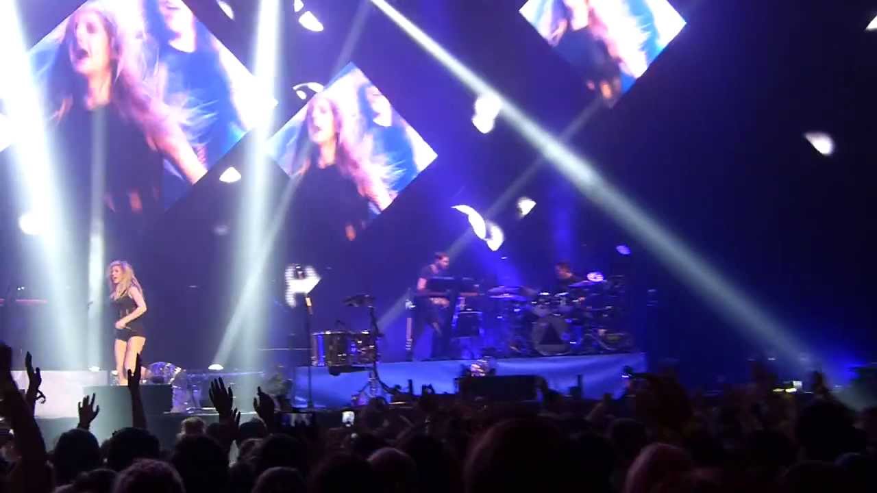 Ellie Goulding - Anything Could Happen live Liverpool Echo Arena 08-03-14