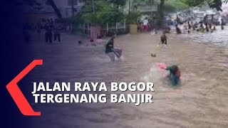 Akibat Banjir dan Hujan Deras, Akses Jalur Pinang Ranti Menuju Kramat Jati Terputus