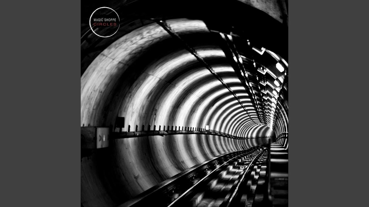 Guarda Beginnings su YouTube Guarda Beginnings su YouTube