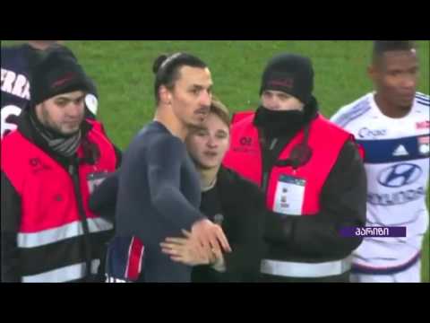 იბრაჰიმოვიჩის საჩუქარი სტადიონზე შესულ გულშემატკივარს