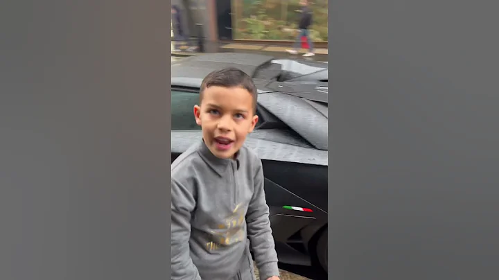 Lamborghini Aventador 💧 The rain on the matte black looks 🔥 #shorts