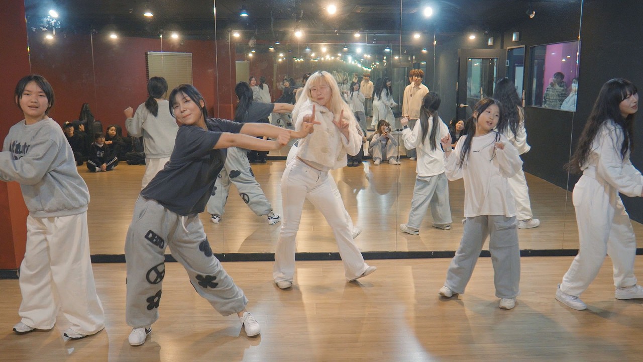 Apink(에이핑크) 'Love Me More' 커버댄스 Dance Cover | 대구댄스학원