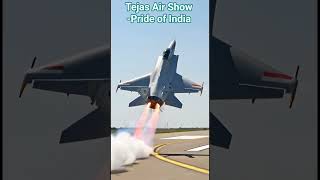 When Tejas Roars in the Sky ✈️🇮🇳 #Shorts#Tejas#IndianAirForce#DeshKaGarv#IAF#makeinindia #jaihind