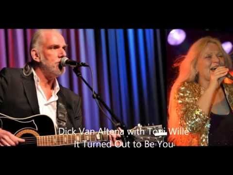 在 YouTube 上觀看「Toni Willé (Pussycat) with Dick Van Altena (Major Dundee Band) - It Turned Out to be You」