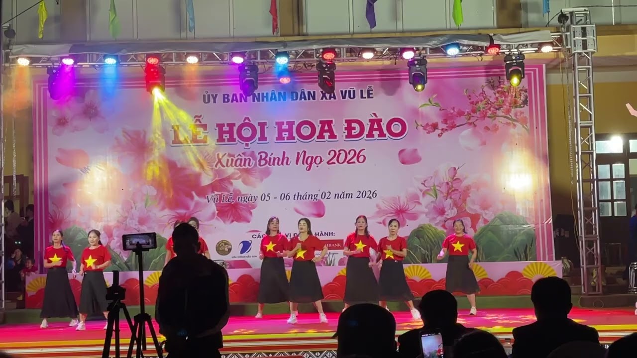 Múa Trái tim chiến sĩ Thôn Ngả Hai