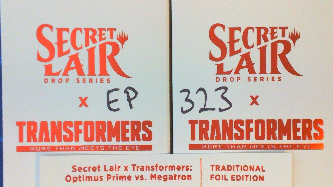 Secret Lair x Transformers: Optimus Prime VS Megatron - Foil