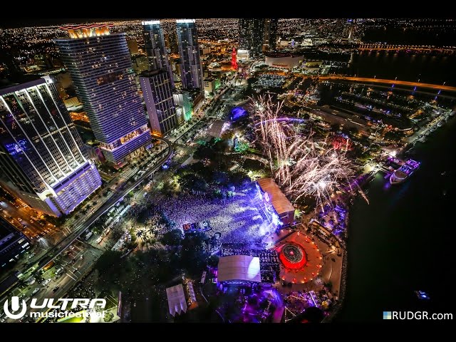 Martin Garrix LIVE @ Ultra Music Festival Miami (2015) class=