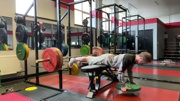 Isometric Double Leg Hyperextension Plate Rows