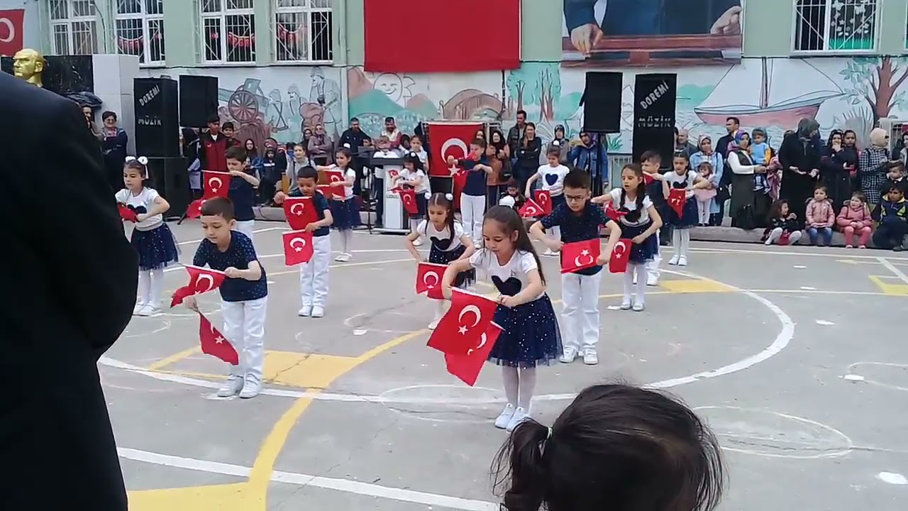 2.Sınıf 23 Nisan için gösteri