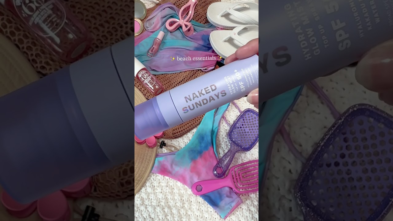 Beach essentials 💜🌸 