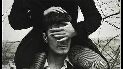 Thumbnail of Hozier - Do I Wanna Know (Arctic Monkeys cover in the Live Lounge) long version