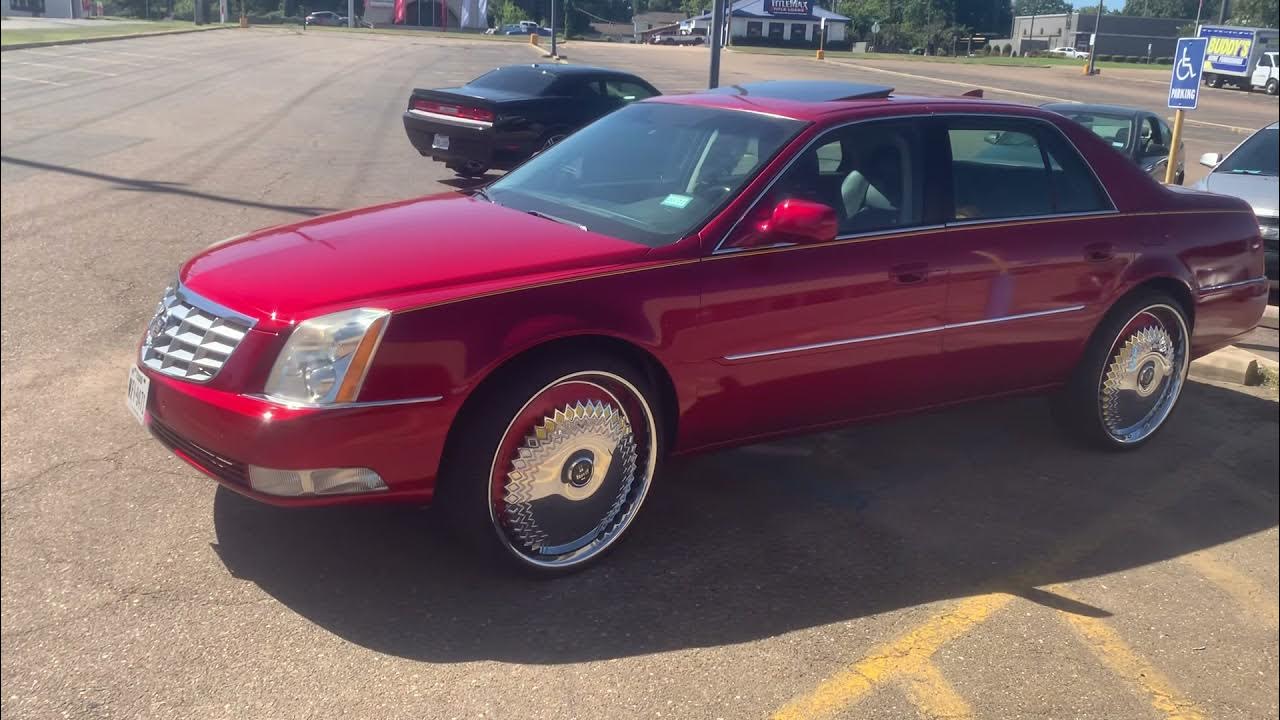Kandy Cadillac DTS on 24s Dub Floaters - YouTube
