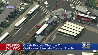 Truck Crash Snarls Traffic At Lincoln Tunnel
