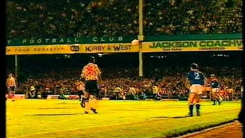 Ian Wright scores on his debut vs Leicester - 1991